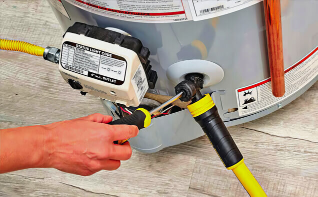 https://plumberpalmyra.com.au/uploads/2025/06/hot-water-385324.jpg